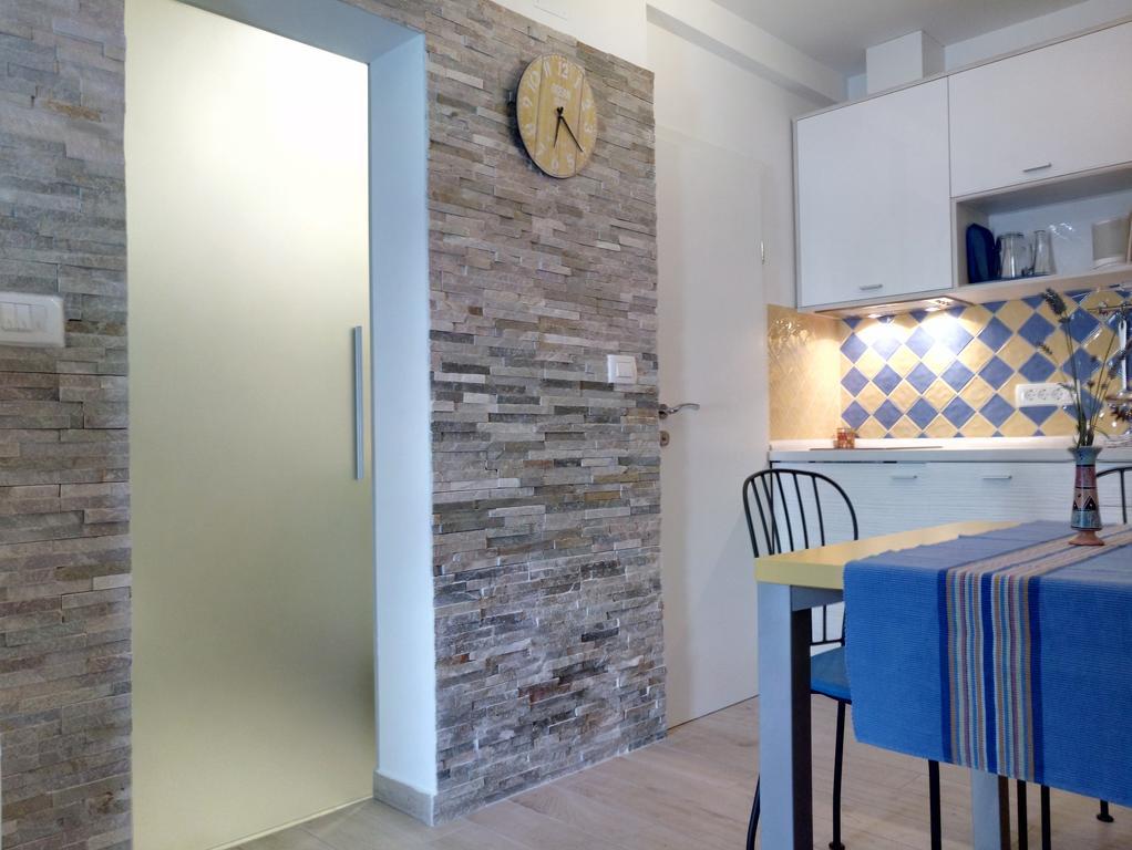 Apartment Sarc *